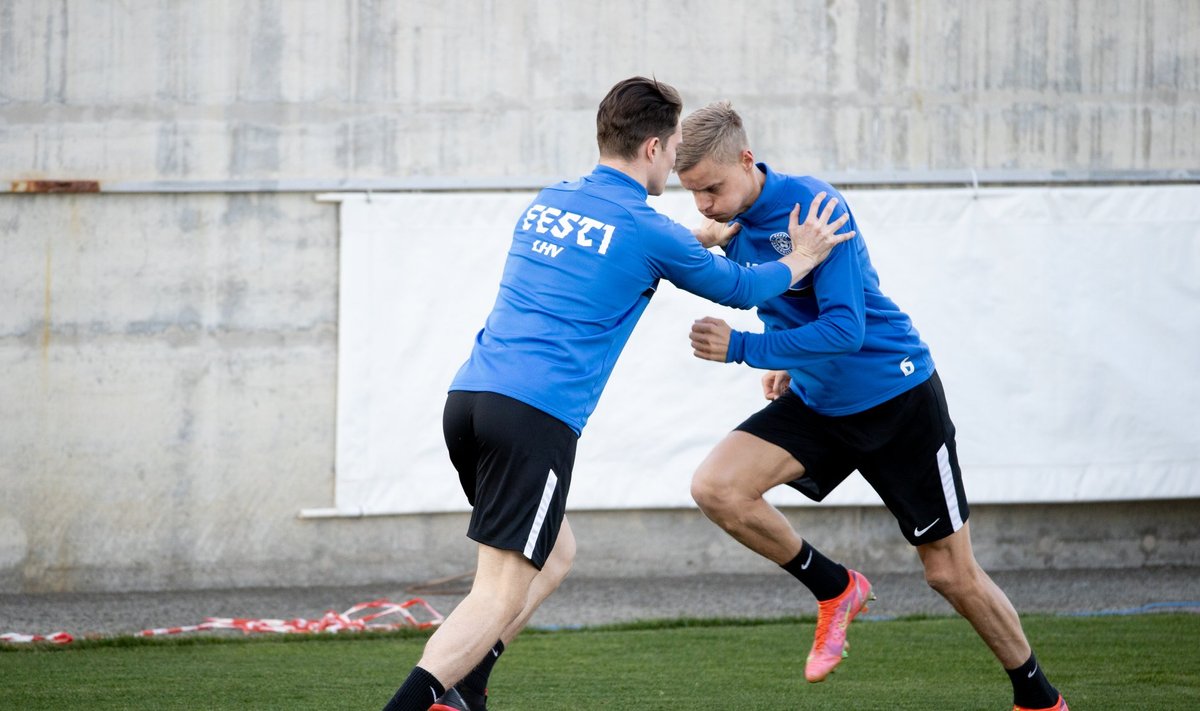Eesti jalgpallikoondise eilne treening AEK Arenal.