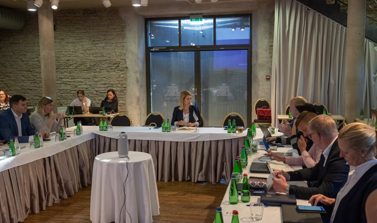 Eelarveläbirääkimised möödunud nädalal Vihulas.