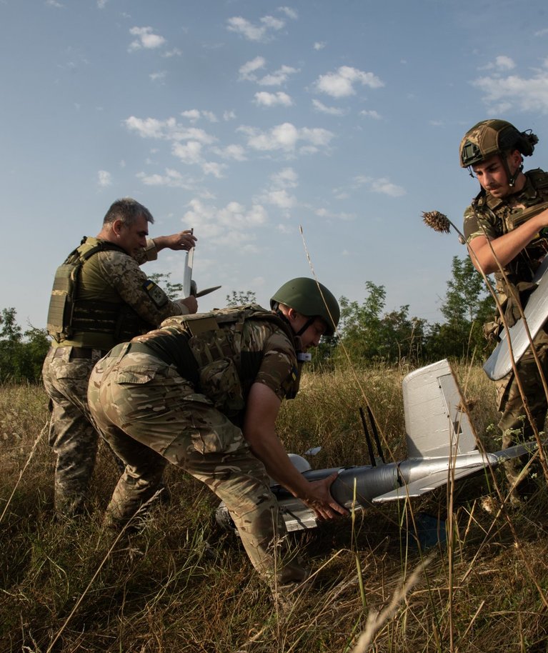 Ukraina droonide sõjaväebrigaadi liikmed Hersonis. Foto tehtud tänavu 26. juulil.