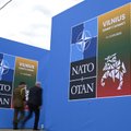 Глава офиса Столтенберга: Украина могла бы вступить в НАТО, отдав часть своей земли. Киев: „Украина территориями не торгует“ 