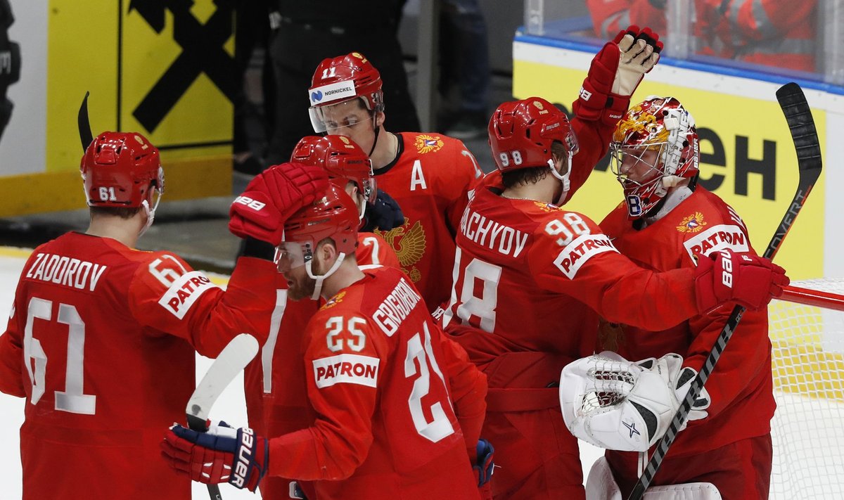 Ice Hockey World Championships - Group B - Russia v USA