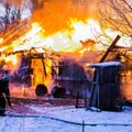 FOTOD ja VIDEO: Raplamaal põles elumaja maani maha
