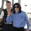 „Это его очень ранило“: экс-охранник Майкла Джексона назвал истинную причину его пластических операций