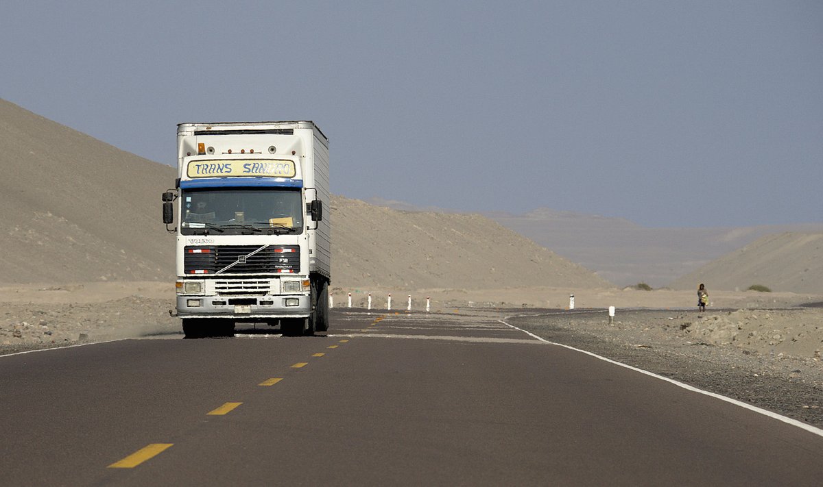 Panameerika maantee läbib ka Peruud.