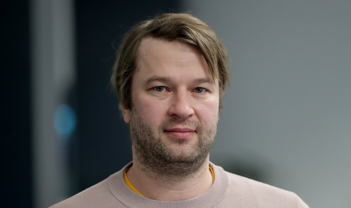 Исполнительный директор Turu-uuringute AS Тынис Стамберг, комментируя опубликованные на прошлой неделе рейтинги, отметил, что скандалы, связанные с EKRE, задают тон последним неделям перед выборами.