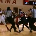 VIDEO: Vihane andmine! Naiskorvpallurid läksid USA üliõpilasliigas kaklema