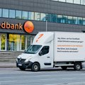ФОТО | Потерявшие миллионы в Румынии клиенты требуют от руководителя Swedbank ответа: где наши деньги, Геран?