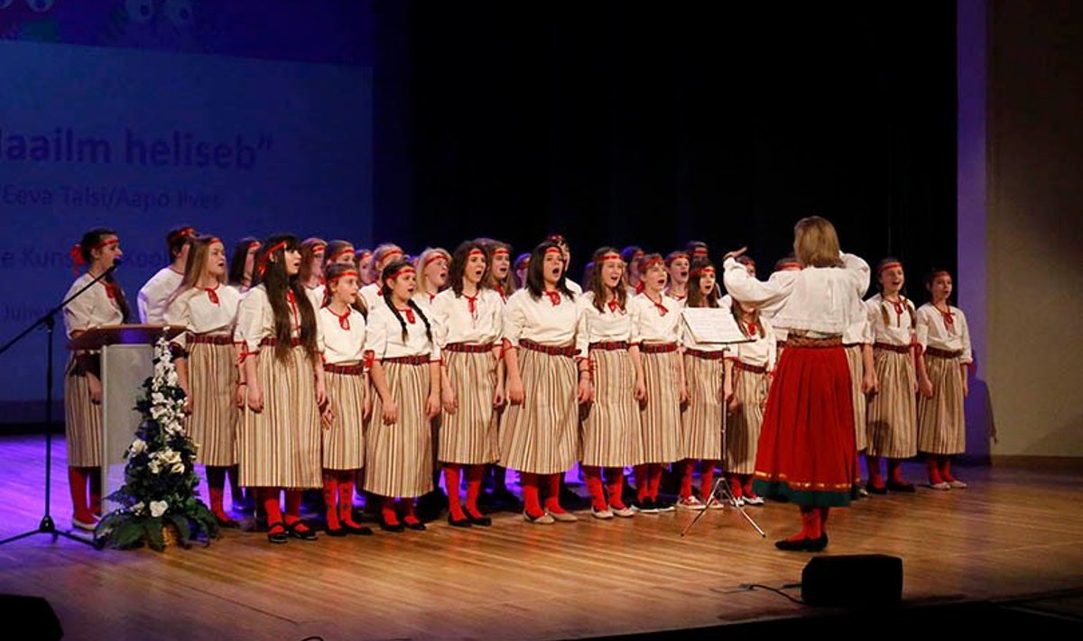 Хор ахтмеской школы искусств проходит отборочный этап для участия в певческом празднике