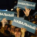 Навальный выступил перед многотысячной толпой сторонников на Болотной площади в Москве