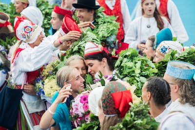 XIII noorte laulu- ja tantsupidu 3.vaatus