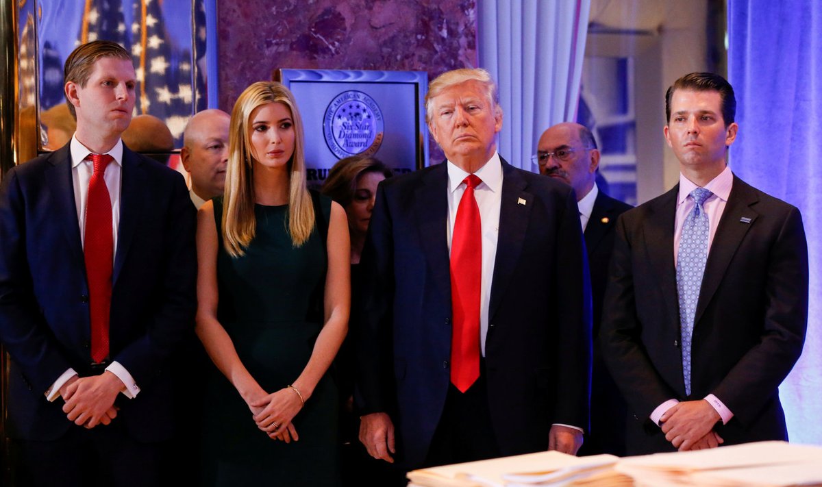 Vasakult: Eric, Ivanka, Donald ja Donald Trump juunior