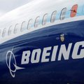 Boeing 737 рейсом Грозный - Москва подал сигнал бедствия над Каспийским морем, пропал с карт, а потом вновь появился