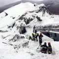 Itaalias laviini alla jäänud mägihotellist on elusana leitud üheksa inimest, hukkunuid on vähemalt viis