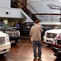 Chrysler ja General Motors karmil diileridieedil