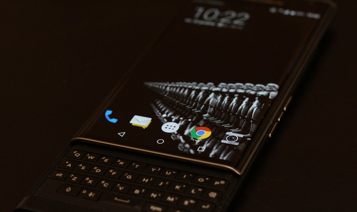 Illustratiivse tähendusega pilt, mis näitab üht varasemat BlackBerry telefoni – uuest veel pilte avalikkuse ette jõudnud pole (Foto: Pixabay / ArtificialOG)