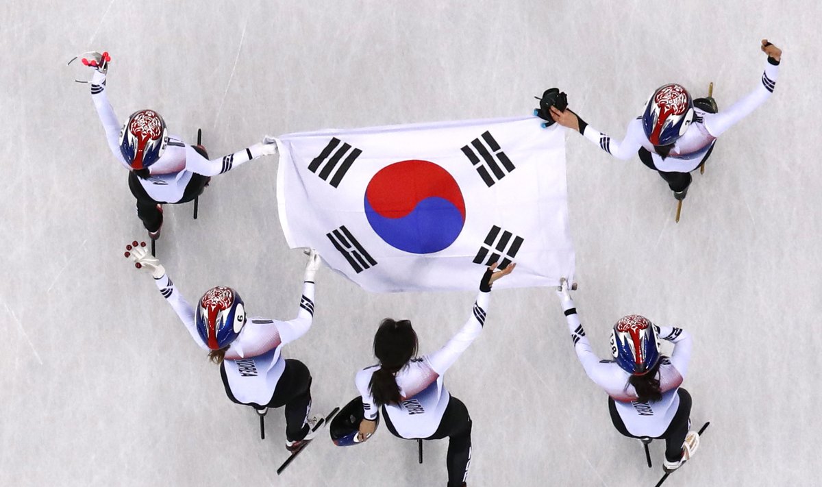 Lõuna-Korea teenis naiste 3000 m teatesõidus järjekordse kuldmedali.