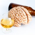 Врачи назвали самый вредный для мозга напиток