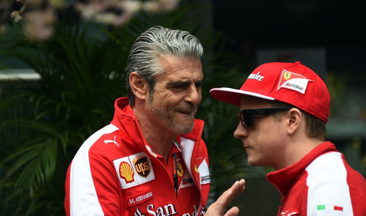 Ferrari boss Maurizio Arrivabene ja Kimi Räikkönen