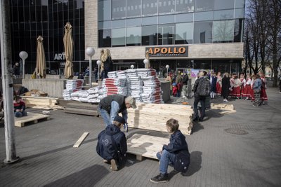 Mullakotid on istutuseks valmis. Nüüd on veel ainult kaste vaja...