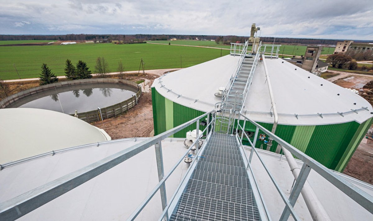 Tähtvere valda Ilmatsallu ehitatud biogaasijaam hakkab lägast  elektrit ja soojust andma aprillis.