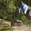 Poodiumikohta jahtinud Linnamäe sõitis Rally Estonial teelt välja ja katkestas