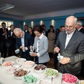 REPORTAAŽ | President Karist hellitati esimesel riigivisiidil Lätis õlle ja jäätisega