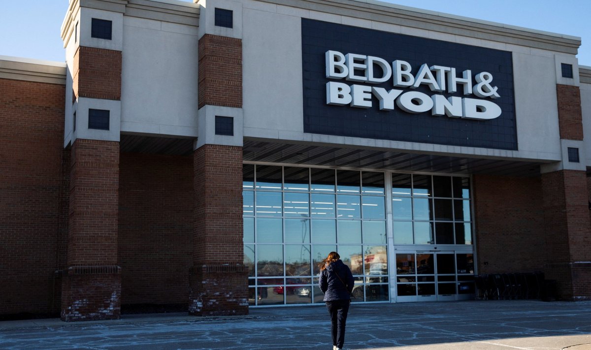 USA tudeng panustas raskustes kaupluseketi Bed Bath & Beyondi aktsiatele, mis temale üllatuslikult rallima hakkasid.