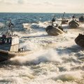 FOTOD: Eriüksused harjutavad liinilaeval puhkenud massikakluse lahendamist