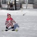 VIDEO: Olümpialootus? Ameerikas püüab 23 kuu vanune lumelaudur kohaliku meedia tähelepanu