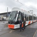 DELFI FOTOD ja VIDEO: Tallinnas alustas täna liinil nr 3 sõitu uhiuus tramm