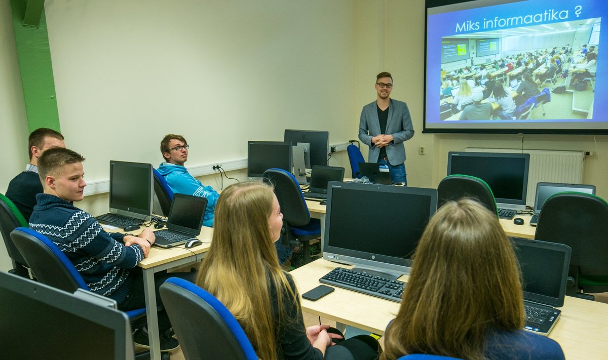Tartu Ülikool tutvustab abiturientidele IT eriala, foto on illustratiivne