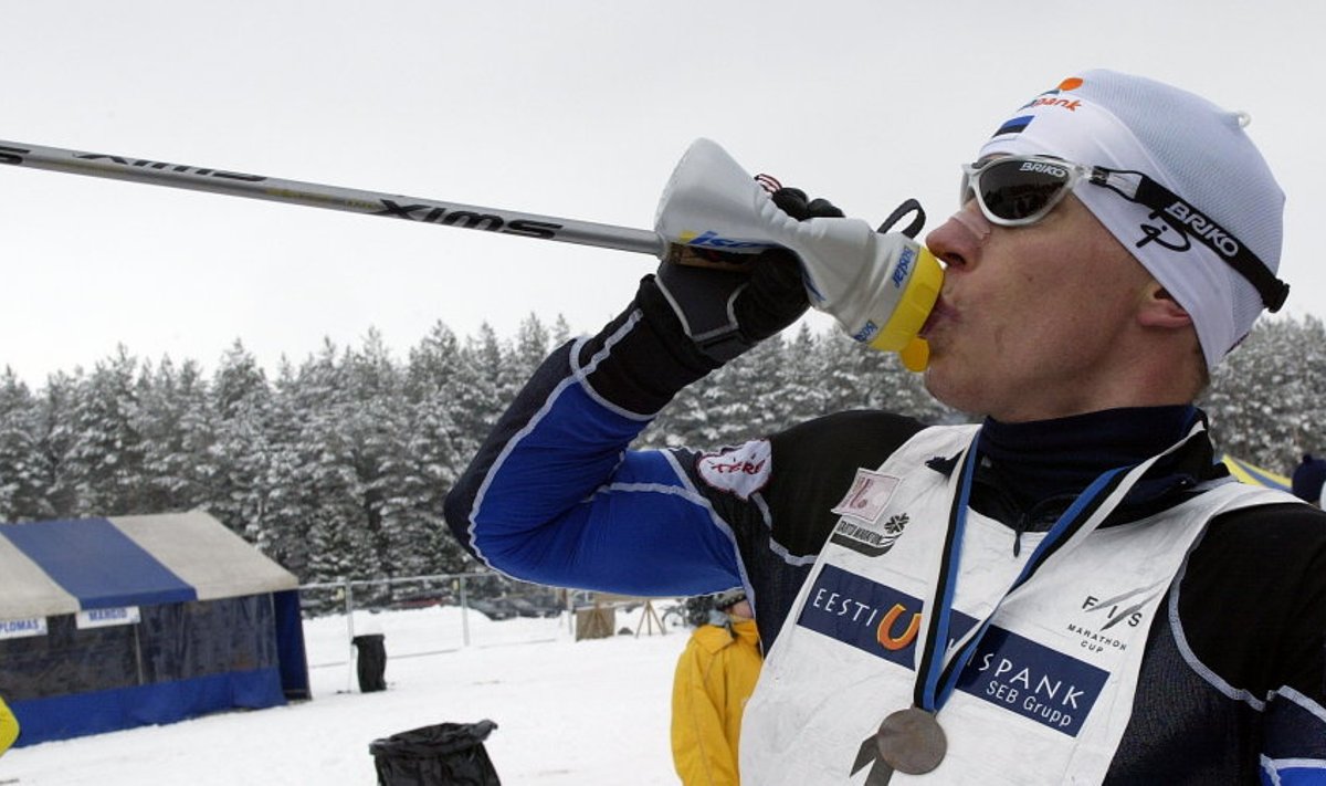 Raul Olle 2003. aasta Tartu maratonil, mille finišisse jõudis ta neljanda koha mehena. 