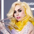 FOTO | Loomulik ilu! Välimusega eksperimenteeriv Lady Gaga jagas endast meigita pilti
