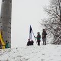 FOTOD: Noored Kotkad ja Kodutütred käisid Vilniuse teletorni kaitsjaid mälestamas