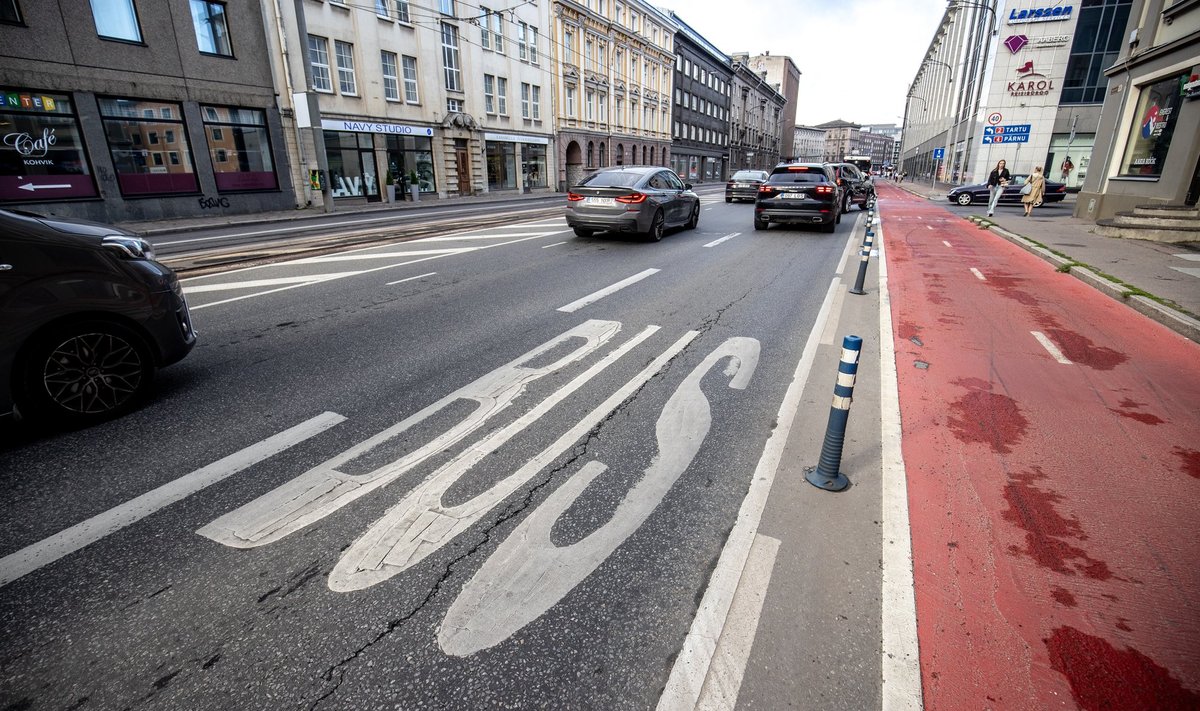 Ühissõidukirajad kaovad kesklinna suunalt nii Kristiine keskuse juurest kui ka Narva maantee ja Jõe tänava ristumiskohale eelnevalt lõigult. 