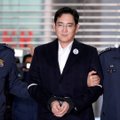 Samsungi miljardärist omanik mõisteti viieks aastaks vangi