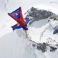 Maailma üks kuulsamaid BASE-hüppajaid hukkus Himaalajas