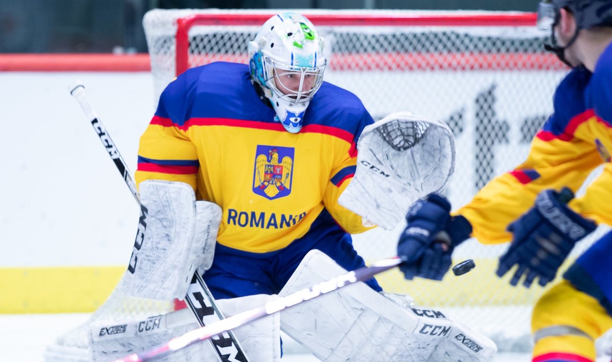 Tallinnas toimuval jäähoki MM-turniiri I-divisjoni B-grupi turniiril võõrustas Eesti jäähokikoondids Rumeenia meeskonda. Normaal- ja lisaaeg lõppes 3:3 viigiga, karistusvisetega sai 4:3 võidu kirja Rumeenia.