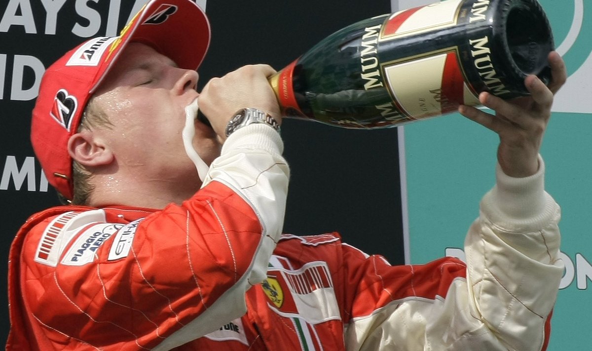 2007. aastal imeliselt F1 maailmameistriks tulnud Kimi Räikkönenile oli võidušampanja mokkamööda.