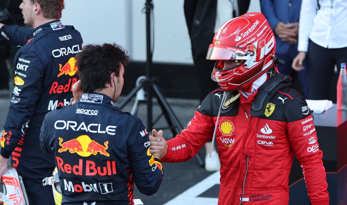 Sergio Perez ja Charles Leclerc.