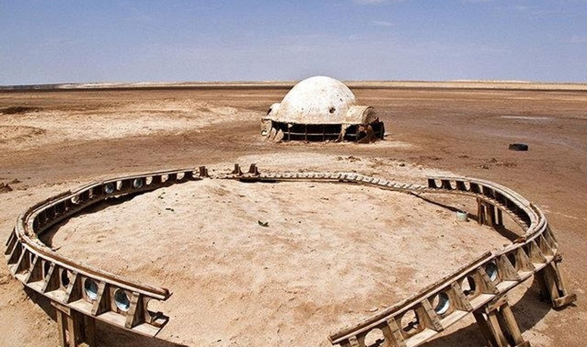 Esimese "Star Warsi" filmi võttepaik Tuneesia kõrbes.