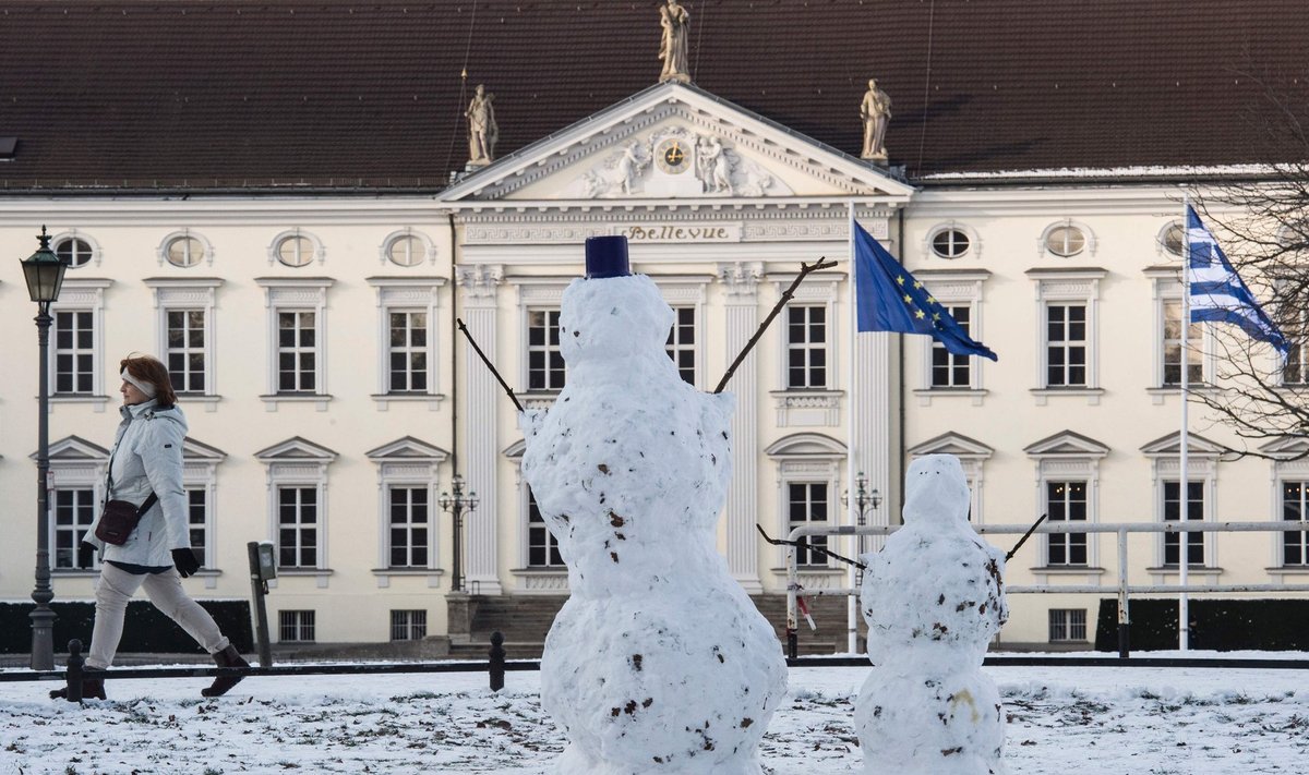 Presidendipalee esine Berliinis pärast 18. jaanuari lumesadu.