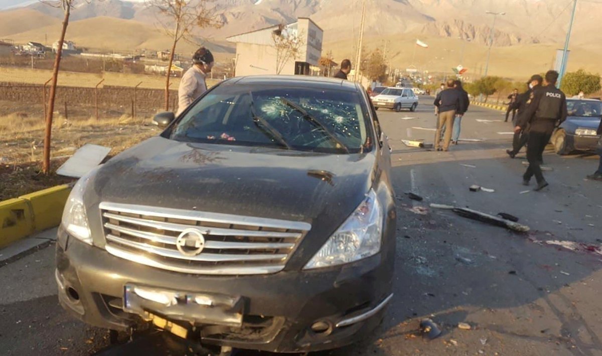 Iraani juhtiva tuumateadlase autot rünnati lõhkelaengutega ja tulistati. Viga said ka tema ihukaitsja ja pereliikmed.