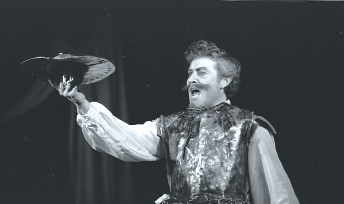 Mees La Manchast. Don Quijote Voldemar Kuslapi kehastuses. Estonia, 1971.