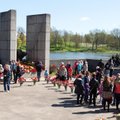 Тарту предлагает перенести мемориал в парке Раади и перезахоронить останки погибших на кладбище