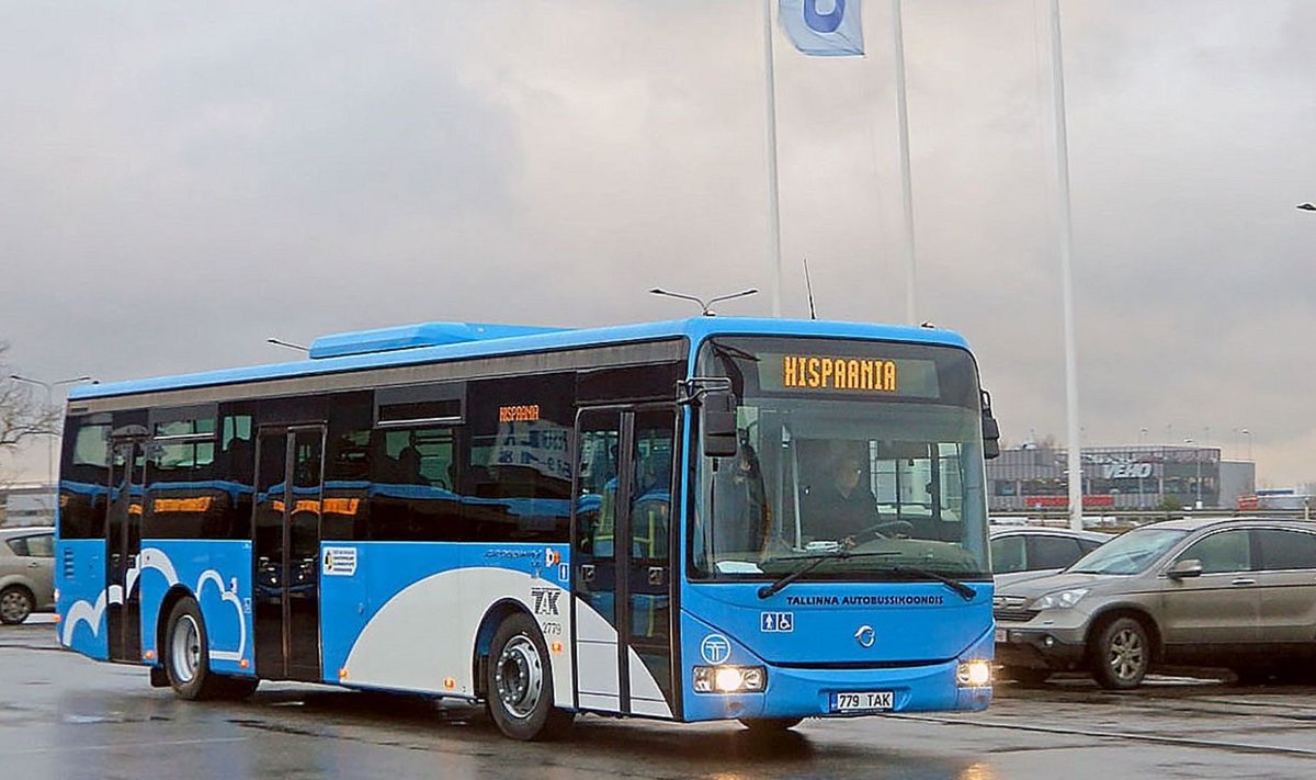 HALB TEHING: madalapõhjalised bussid ei suuda Eesti remontimata kruusateid läbida.