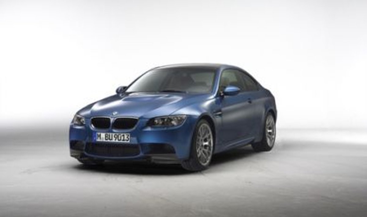 BMW M3 2011. mudeliaastal