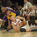 VIDEO: Lätlase kaksikduubel aitas Knicksil alistada Bryanti ja Lakersi