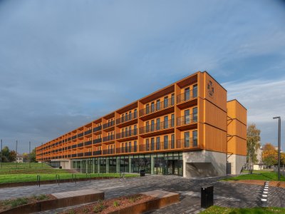 Tartu Ülikooli Narva kolledži õppe- ja majutushoone