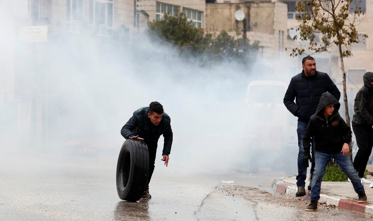 Palestiinlaste ja Iisraeli politsei kokkupõrge sel kuul Ramallah's.